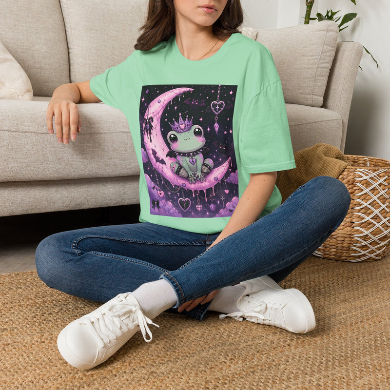 Kawaii Frog on Crescent Moon T-Shirt – Pastel Goth Cute Frog Tee with Pink Moon & Spooky Aesthetic