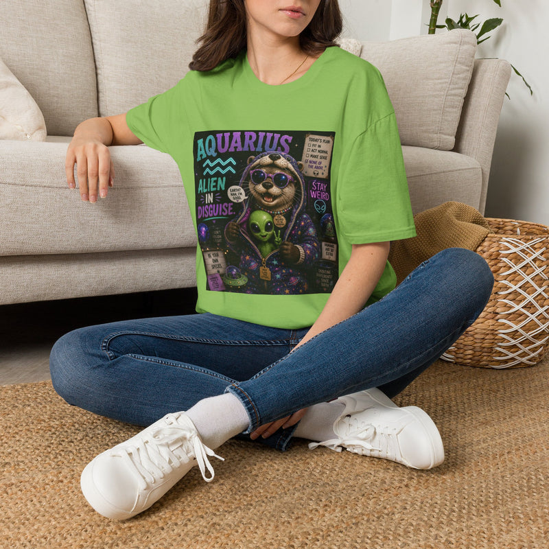 Aquarius Alien in Disguise Tank Top – Funny Zodiac Otter Graphic Tank | Cute Astrology Meme Summer Top | Aquarius Horoscope Gift